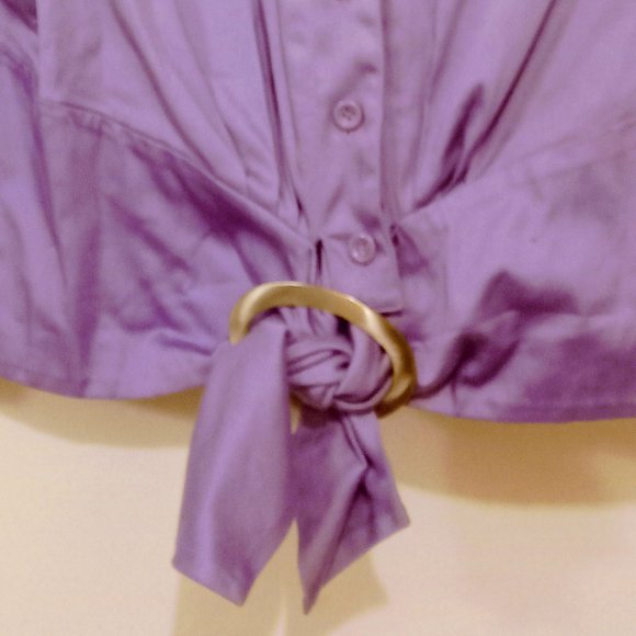 Lavender, collared blouse with metal waist tie and ruched sleeves - Picture 6 of 6